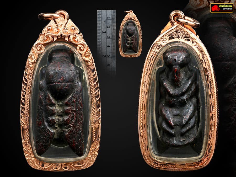 แมลงภู่คำพม่า เนื้อไม้ดุมล่อแกะลงรักผสมชาด 