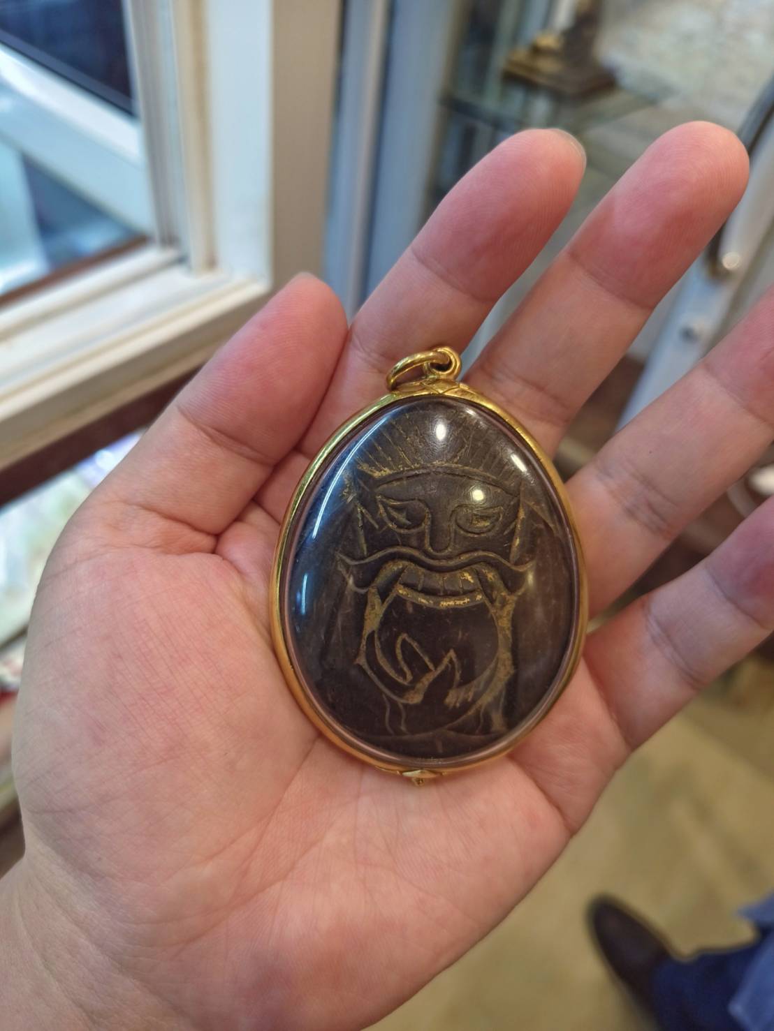 กะลาราหูครูบานันตาวัดทุ่งม่านใต้