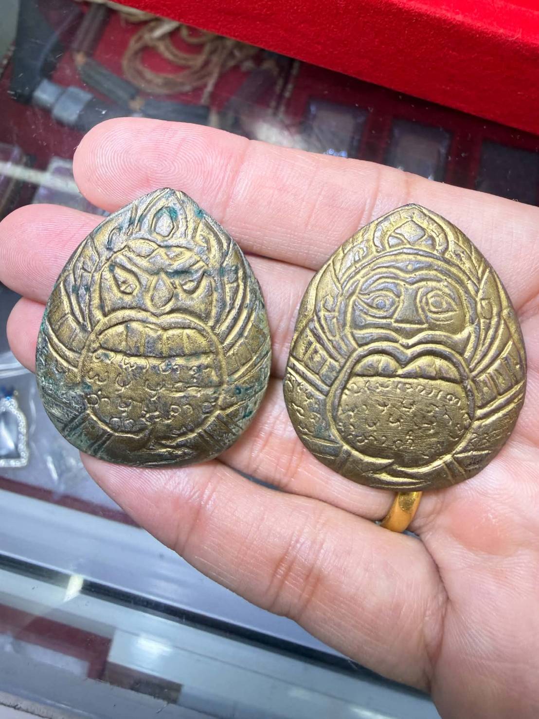 กะลาราหูครูบาเลิศวัดทุ่งม่านใต้