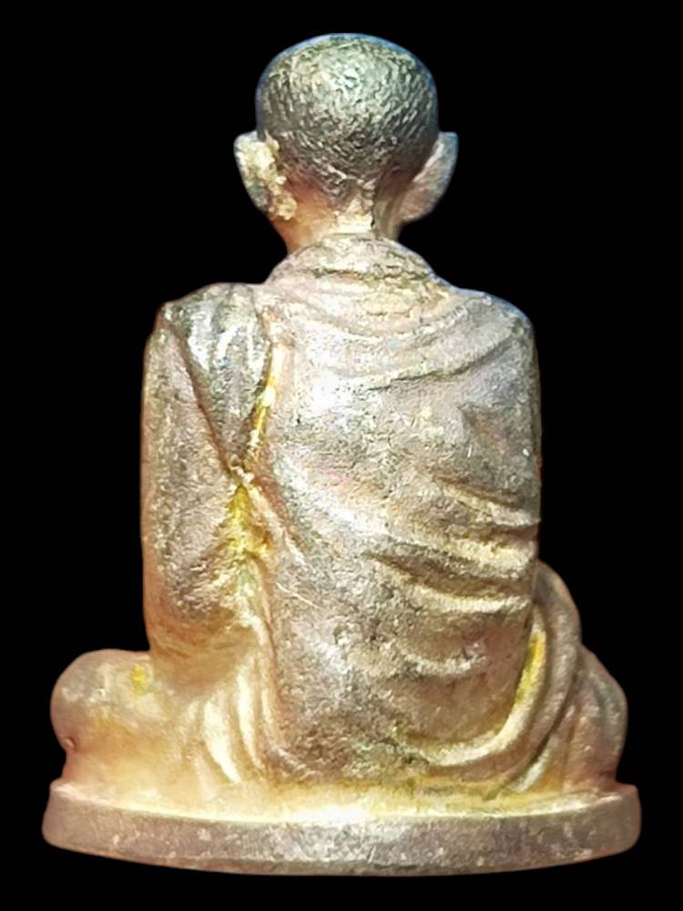 หลวงพ่อเกษม รูปหล่อ รุ่นวันพญาวันปี36(3)