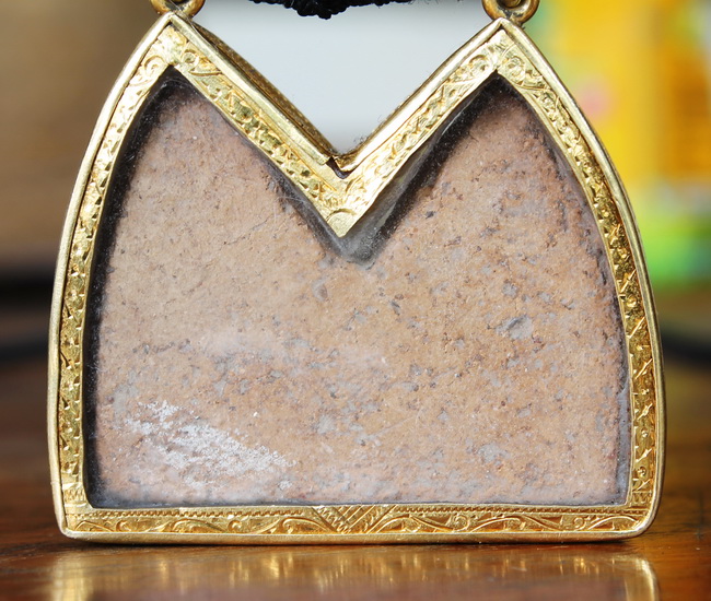 พระขุนแผนพลายคู่ กรุบ้านกร่าง