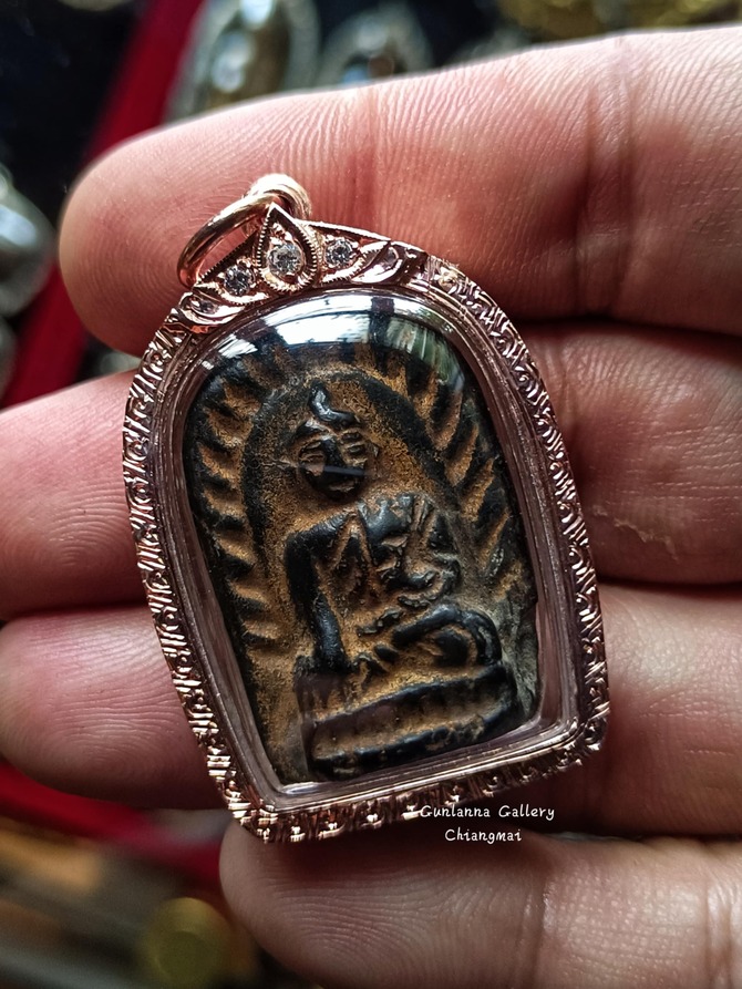 พระพุทธไทใหญ่ สมุกรัก100ปี