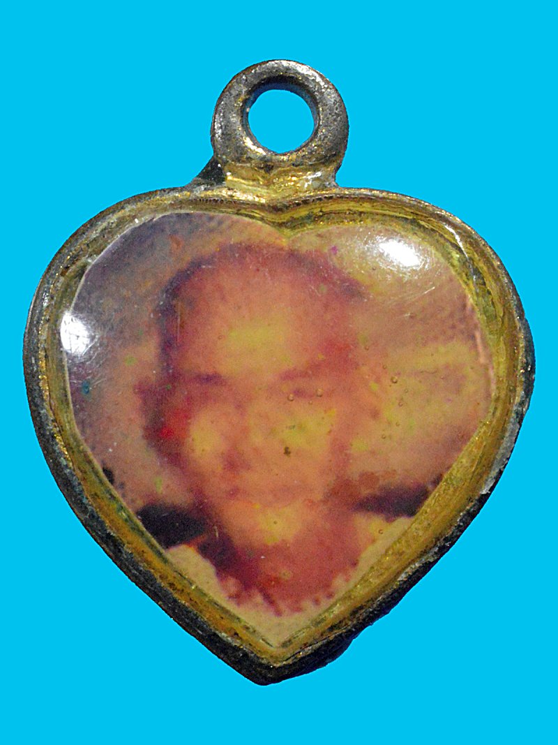 ล็อกเก็ตจิ๋วรูปหัวใจ เซียนแปะโรงสี