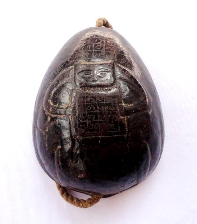 กะลาราหู+ลงยันต์ดาบสรีกัญไชย มี1เดียวในล้านนาสุดๆ