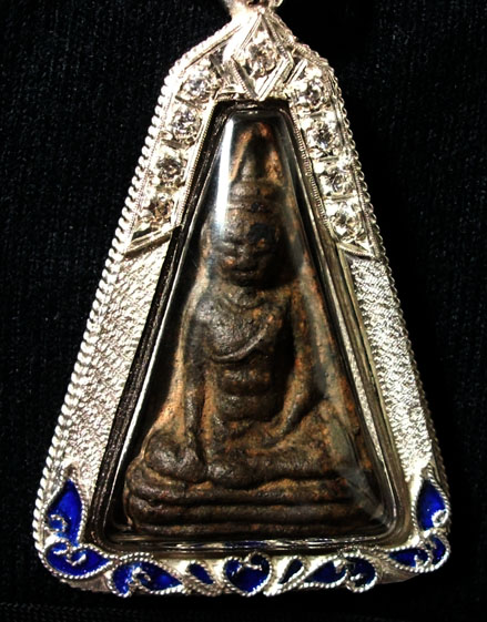 พระร่วงนั่งหลังตัน เนื้อดิน กรุวัดช้างล้อม สุโขทัย