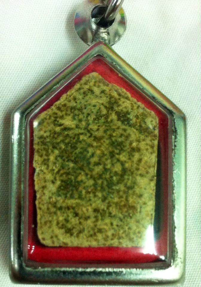 พระขุนแผนมหาปราบ เนื้อกระยาสารท โรยผงตะไบชนวนพระกริ่งชินบัญชร 