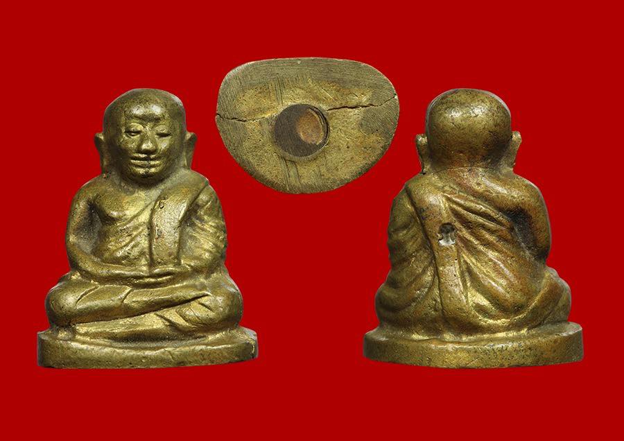 รูปเหมือนหลวงพ่อเงิน พิมพ์ช้างคู่ 