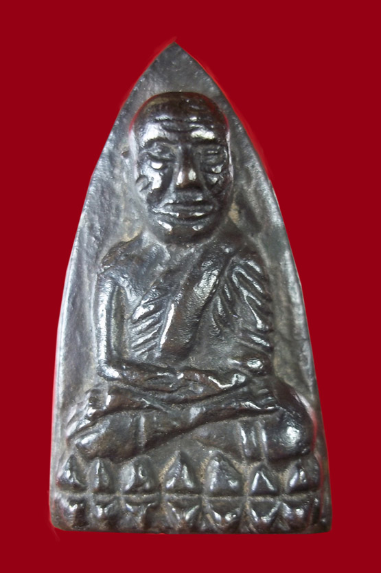 หลวงปู่ทวดหลังเตารีดปี05เนื้อนวะพิมพ์ใหญ่A